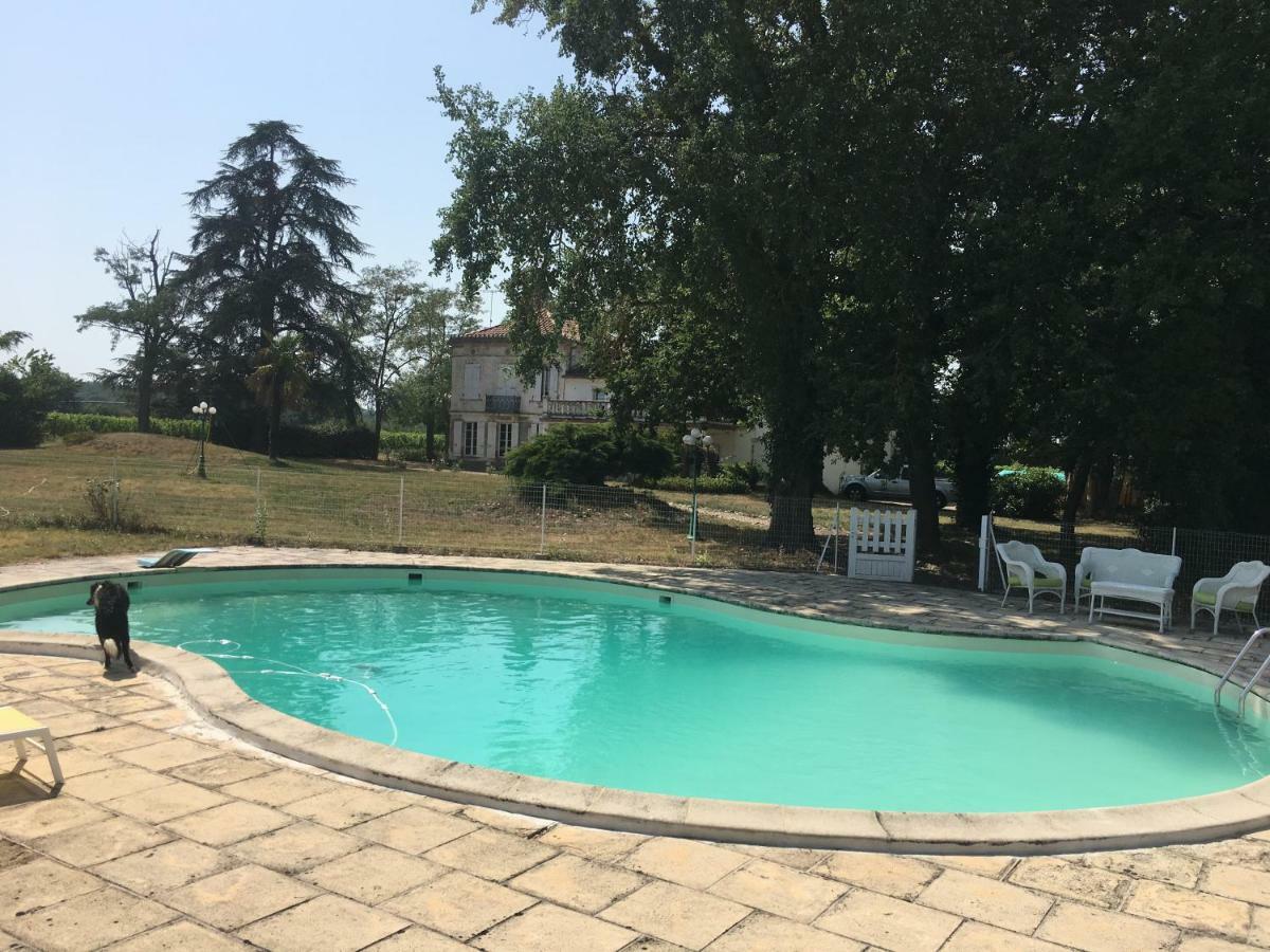 Chateau La Loge Villematier 外观 照片